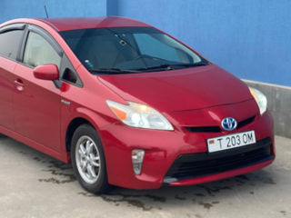 Toyota Prius foto 1