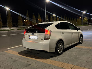 Toyota Prius foto 2