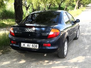 Chrysler Neon foto 2