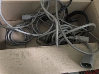 Cabluri UPS ,calculator, monitor, imprimanta. foto 1