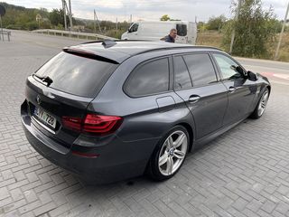 BMW 5 Series foto 4