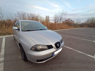 Seat Ibiza foto 2