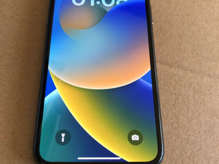 iPhone X 64GB. Totul este original. In stare perfecta. foto 1