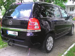 Opel Zafira foto 4