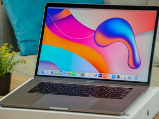 Macbook Pro 15 2019/ Core I9 9880H/ 16Gb Ram/ Radeon Pro 560X/ 500Gb SSD/ 15.4" Retina!! foto 6