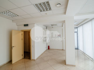 Spațiu comercial, 262 mp, Centru, 3.500 € ! foto 4