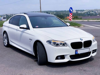 BMW 5 Series foto 1