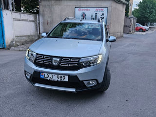 Dacia Sandero Stepway фото 3