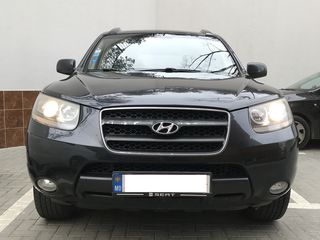 Hyundai Santa FE foto 2