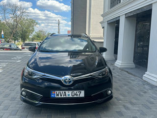 Toyota Auris foto 2