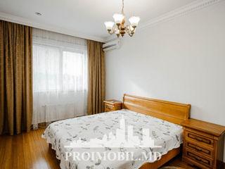 Apartament cu 3 camere, 149 m², Centru, Chișinău foto 7