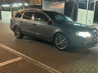 Volkswagen Passat foto 3