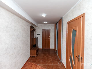 Apartament cu 3 camere, 98 m², Centru, Chișinău foto 5