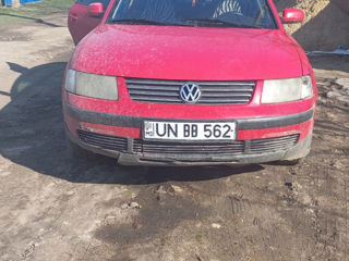 Volkswagen Passat foto 3