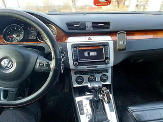 Volkswagen Passat foto 2