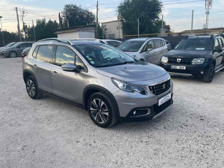 Peugeot 2008 foto 4