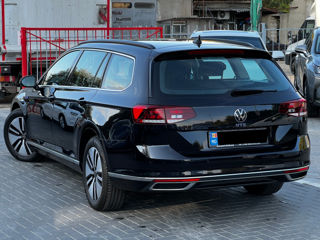 Volkswagen Passat foto 5