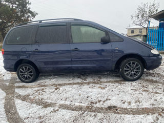 Volkswagen Sharan foto 4