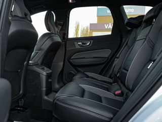 Volvo XC60 foto 8