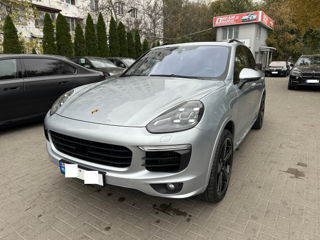 Porsche Cayenne foto 2