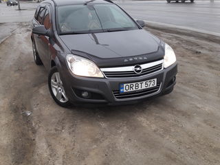 Opel Astra foto 7