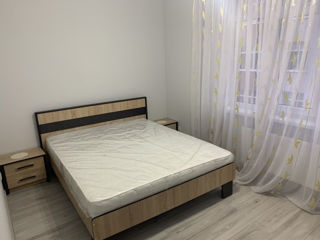 Apartament cu 2 camere, 63 m², Centru, Chișinău foto 2