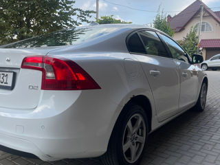 Volvo S60 foto 3