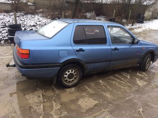 Volkswagen Vento foto 6