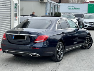 Mercedes E-Class foto 3