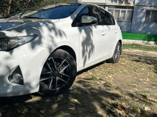 Toyota Auris foto 4