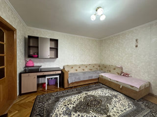 Apartament cu 2 camere, 55 m², Botanica, Chișinău foto 10