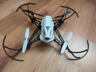 Parrot mambo fpv (мини дрон)