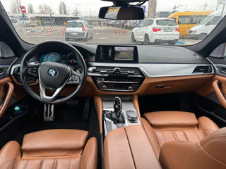 BMW 5 Series foto 9