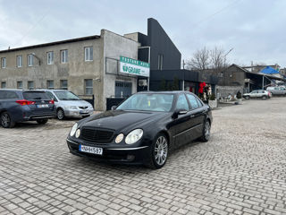 Mercedes E-Class