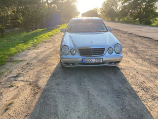 Mercedes E-Class