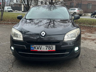 Renault Megane foto 2