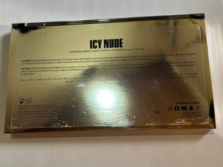 Vând paletă de farduri Huda Beauty – Icy Nude foto 1