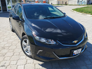 Chevrolet Volt фото 1