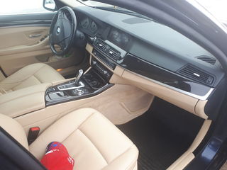 BMW 5 Series foto 6