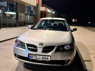 Nissan Almera foto 10