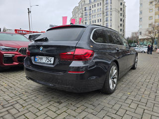 BMW 5 Series foto 6