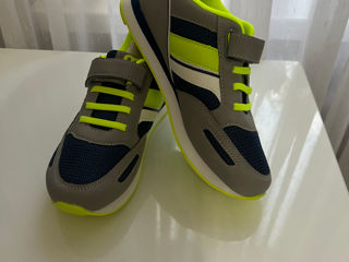 Adidasi - Классные Кроссовки из Италии