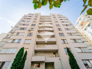 Apartament cu 3 camere, 94 m², Buiucani, Chișinău foto 20