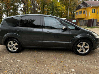 Ford S-Max foto 4