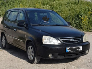 KIA Carens foto 4