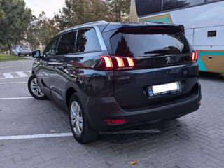 Peugeot 5008 foto 4