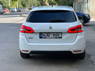 Peugeot 308 foto 5