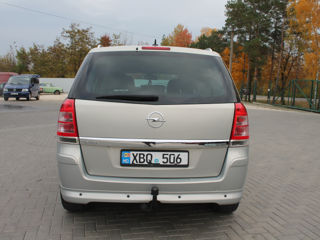 Opel Zafira foto 5