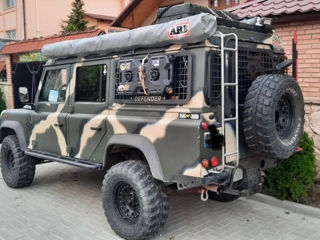 Land Rover Defender foto 3