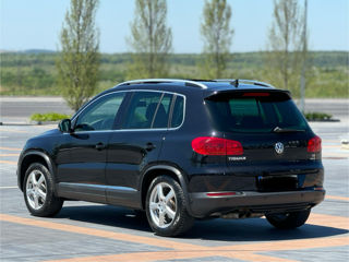 Volkswagen Tiguan foto 6